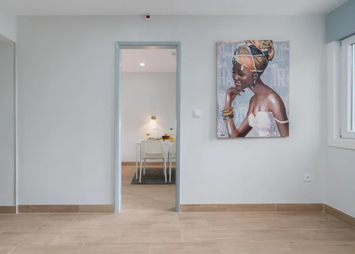 Hébergement de vacances Charming Bright House W/ Garden By Hostwise