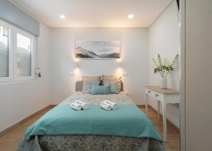 Charming Bright House W/ Garden By Hostwise Oporto