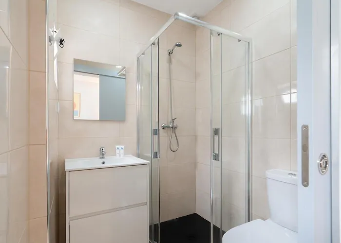 Hébergement de vacances Charming Bright House W/ Garden By Hostwise *