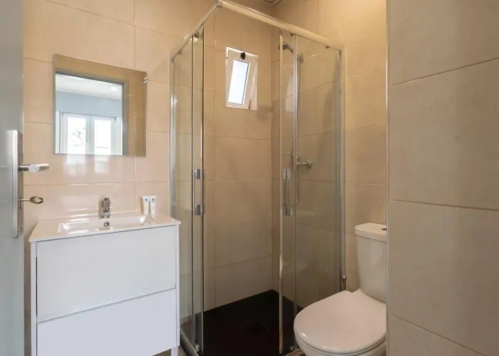 Hébergement de vacances Charming Bright House W/ Garden By Hostwise *