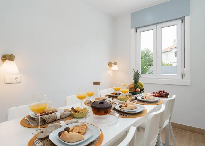 Ferienhaus Charming Bright House W/ Garden By Hostwise *