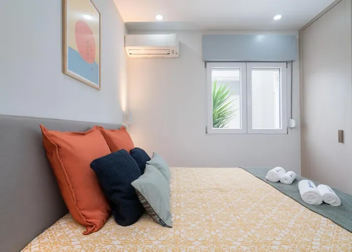 Charming Bright House W/ Garden By Hostwise Porto