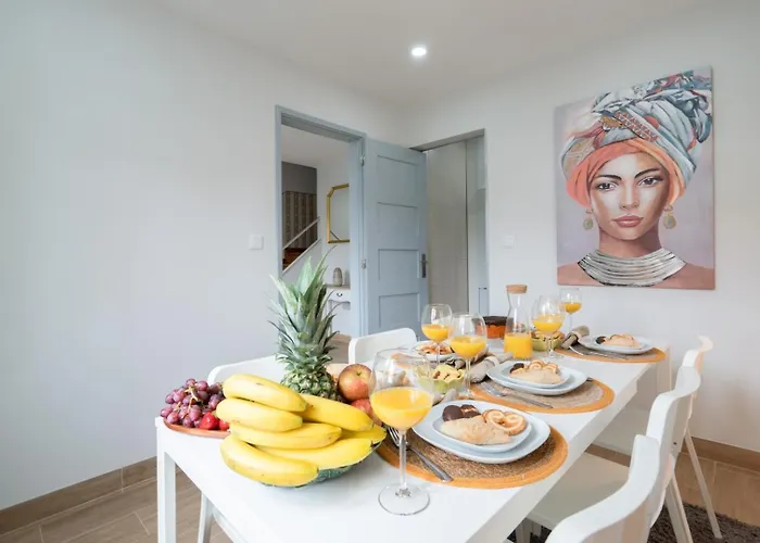 Charming Bright House W/ Garden By Hostwise Porto