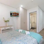 Charming Bright House W/ Garden By Hostwise *