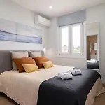 Charming Bright House W/ Garden By Hostwise 포르투