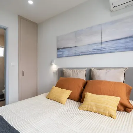 Hostwise - Charming Bright House W/ Garden Porto